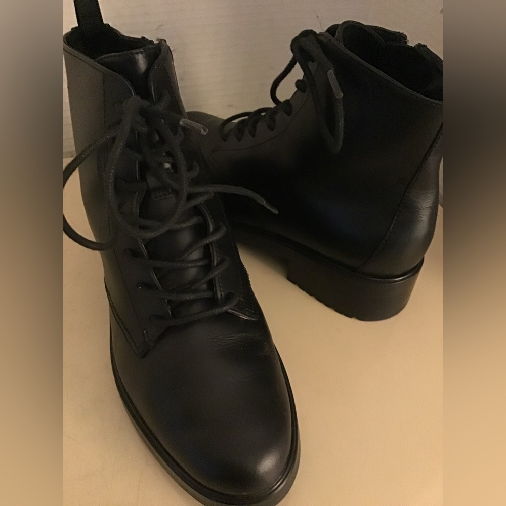 Everlane Black Leather Modern Combat Boots